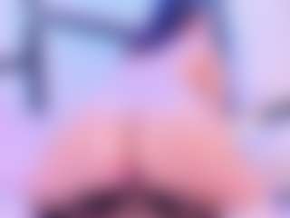 Live cam show with ManelykSwift - Dildo Or Vibrator on sexylive.show