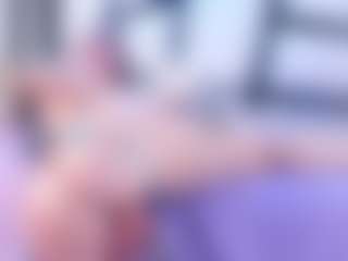 Live cam show with ManelykSwift - Red Hair Teen (18+) on Camsoda