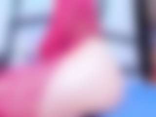 Live cam show with ManelykSwift - White Teen (18+) on CamClone | colombia