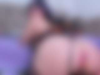 Live cam show with ManelykSwift - Squirt on madthumbs