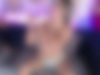 may-wood MILF webcam performer live streaming