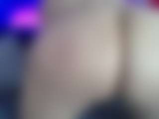Live cam show with may-wood - Butt Plug on fapnchat