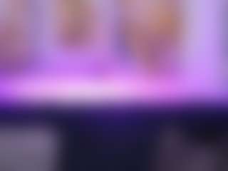 Live cam show with may-wood - Striptease MILF on Milf Play