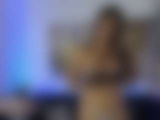 may-wood MILF webcam performer live streaming