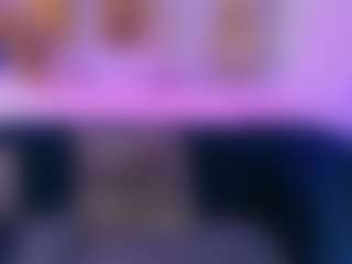 may-wood MILF webcam performer live streaming