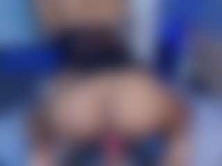 Live cam show with myatexas - Gray Eyes on CamClone