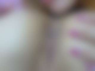 Live cam show with queenmia68 - Toys on Streamer API