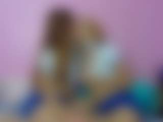 queenmia68's Live Sex Cam Show