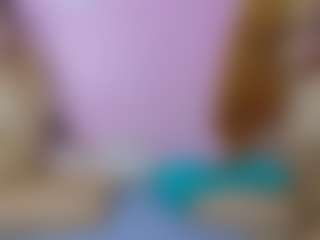 queenmia68's Live Sex Cam Show