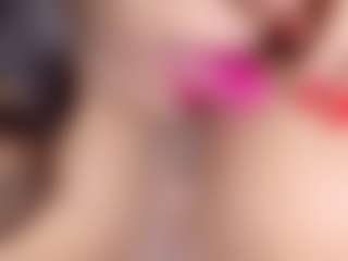 queenmia68's Live Sex Cam Show