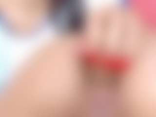 queenmia68's Live Sex Cam Show