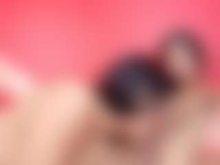 queenmia68's Live Sex Cam Show