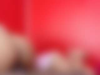 queenmia68's Live Sex Cam Show