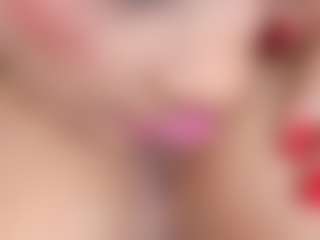 queenmia68's Live Sex Cam Show