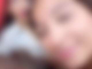 Live cam show with queenmia68 - Oil on sexylive.show