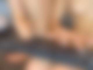 Live cam show with queenmia68 - Strapon on Hubzter Live