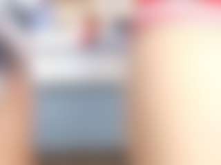 Live cam show with queenmia68 - Natural on livesuperchat.net
