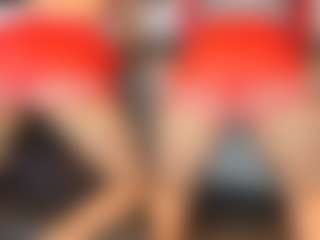 Live cam show with queenmia68 - Lesbian on parknlotfishbdy