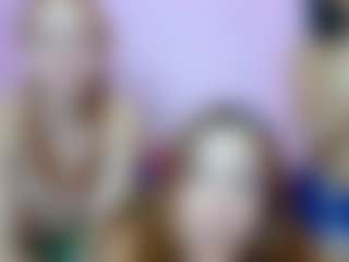 queenmia68's Live Sex Cam Show