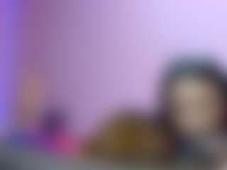 Live cam show with queenmia68 - Amateur Big Tits on CamClone