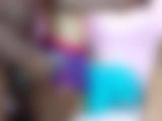 queenmia68's Live Sex Cam Show