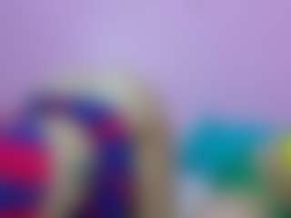 queenmia68's Live Sex Cam Show