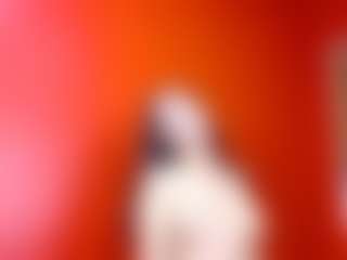 queenmia68's Live Sex Cam Show