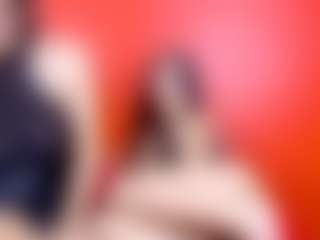 queenmia68's Live Sex Cam Show