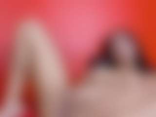 queenmia68's Live Sex Cam Show