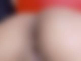 queenmia68's Live Sex Cam Show