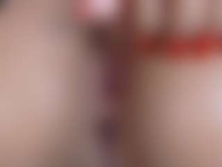 queenmia68's Live Sex Cam Show