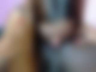queenmia68's Live Sex Cam Show