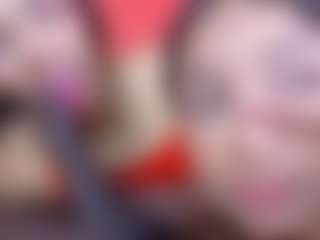 queenmia68's Live Sex Cam Show