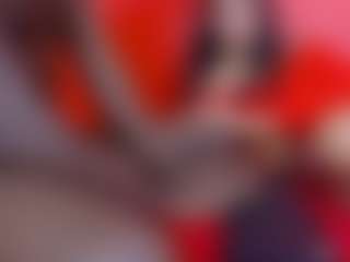 queenmia68's Live Sex Cam Show