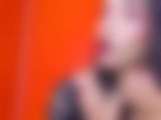 Live cam show with queenmia68 - Striptease on Camsoda