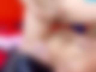 queenmia68's Live Sex Cam Show