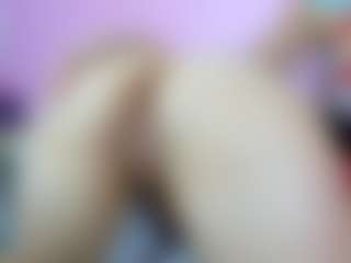 Live cam show with queenmia68 - New Shaved Pussy on liverealitysex.com