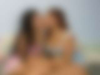queenmia68's Live Sex Cam Show