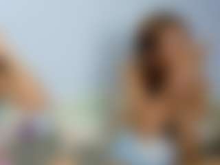 queenmia68's Live Sex Cam Show