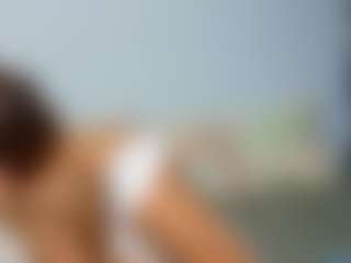 queenmia68's Live Sex Cam Show