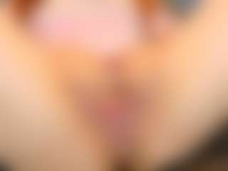 Live cam show with queenmia68 - Squirt on Camsoda