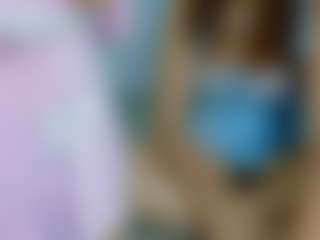 queenmia68's Live Sex Cam Show