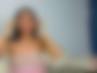 queenmia68's Live Sex Cam Show