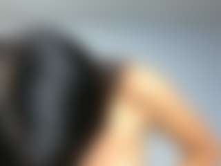 queenmia68's Live Sex Cam Show
