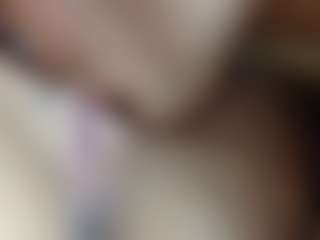 queenmia68's Live Sex Cam Show