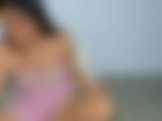 queenmia68's Live Sex Cam Show