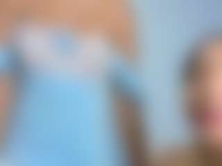 queenmia68's Live Sex Cam Show