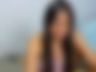 queenmia68's Live Sex Cam Show