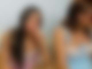 queenmia68's Live Sex Cam Show