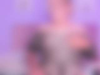 selenecute05's Live Sex Cam Show